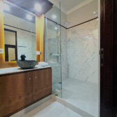 Bali Emerald Apartments Master Suites 1 - Bali Luxury Villas Sanur