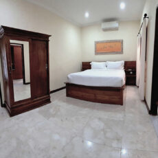 Bali Emerald Apartments Master Suites 2 - Bali Luxury Villas Sanur